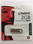 USB 3.0 2Gb Kingston DataTraveler SE9 có móc khóa và vỏ kim loại